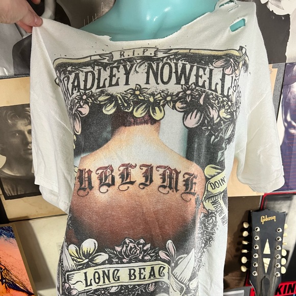 WHITE DISTRESSED 1990’s ALBUM ARTWORK OFF THE SHOULDER COTTON. M/L - Picture 2 of 5